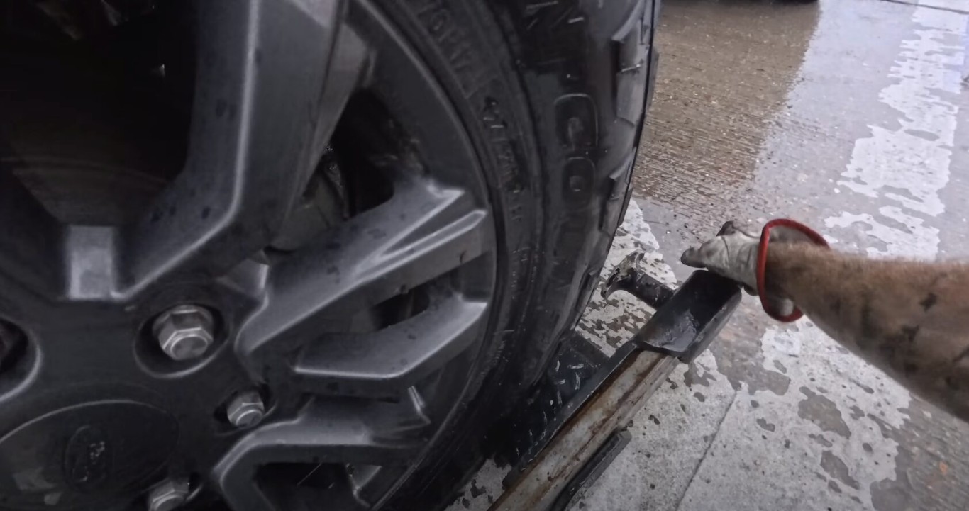 Heavy-duty towing in Southwest Ranches